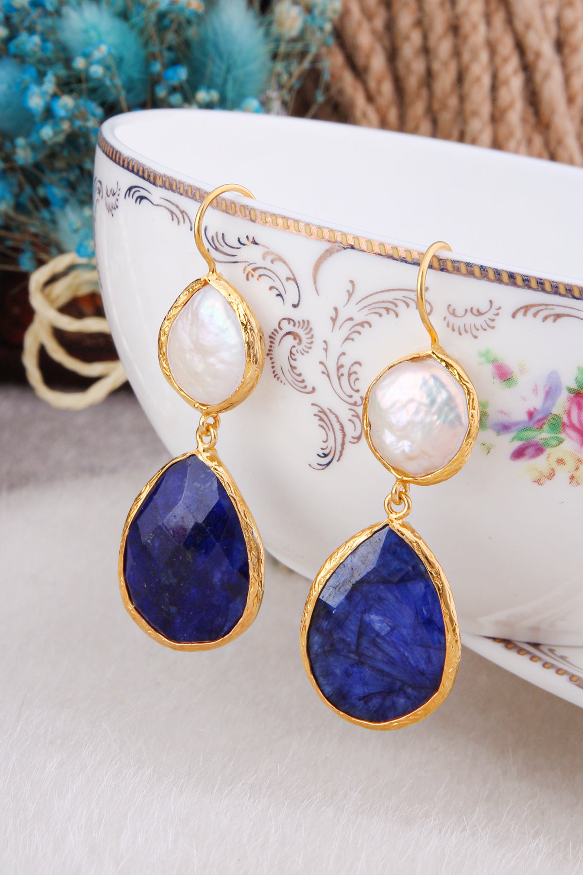 Pearl & Saphire Earring