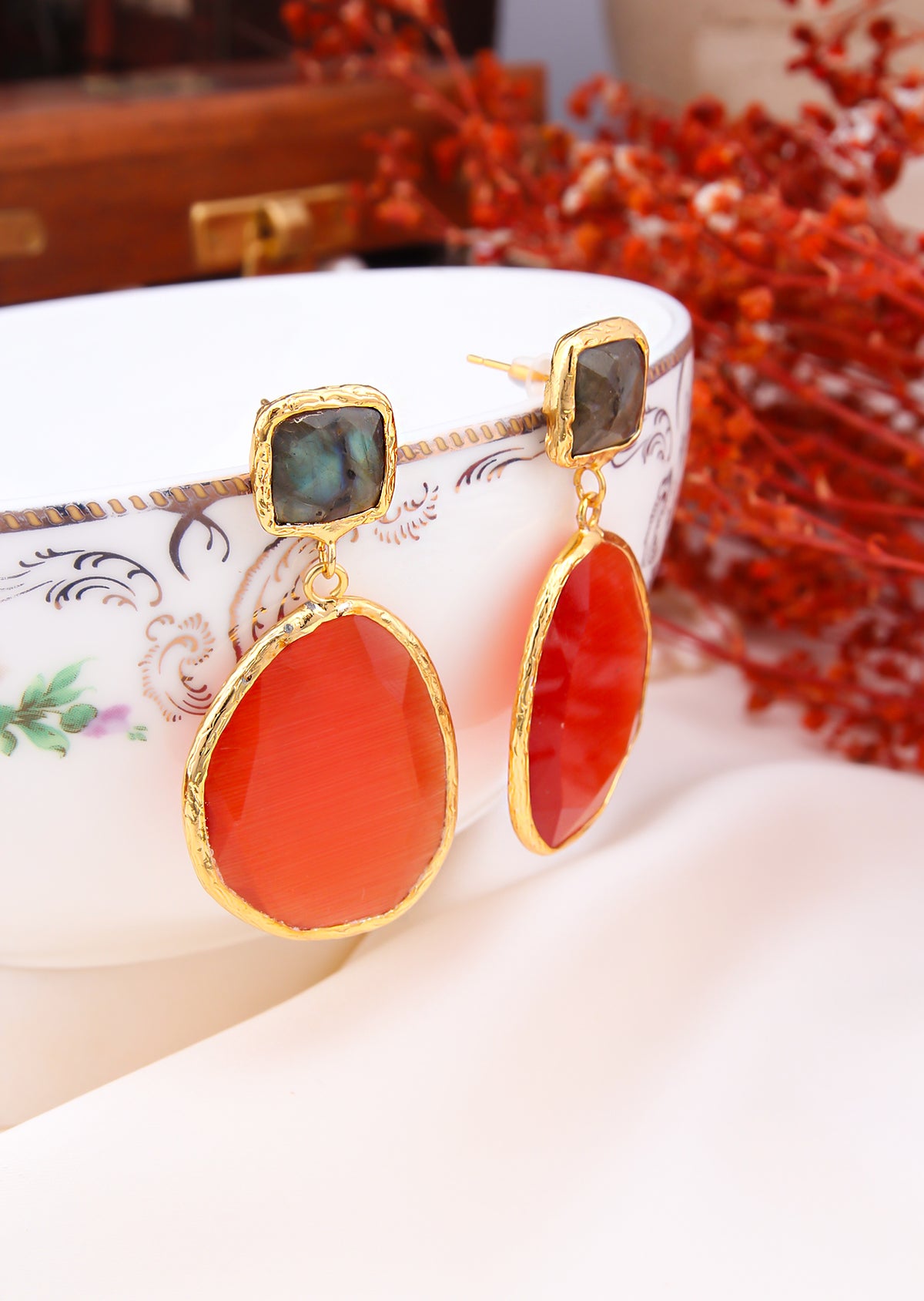 Labradorite & Cat Eyes Earring