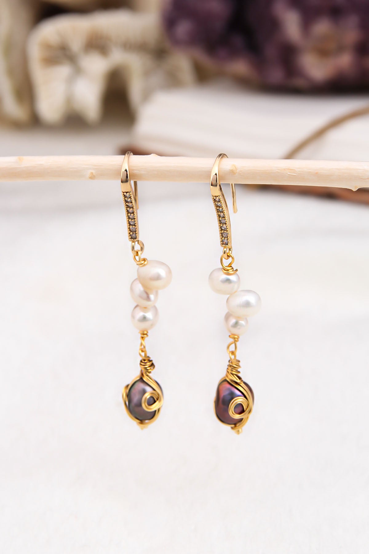 Pearl & Zircon Earring