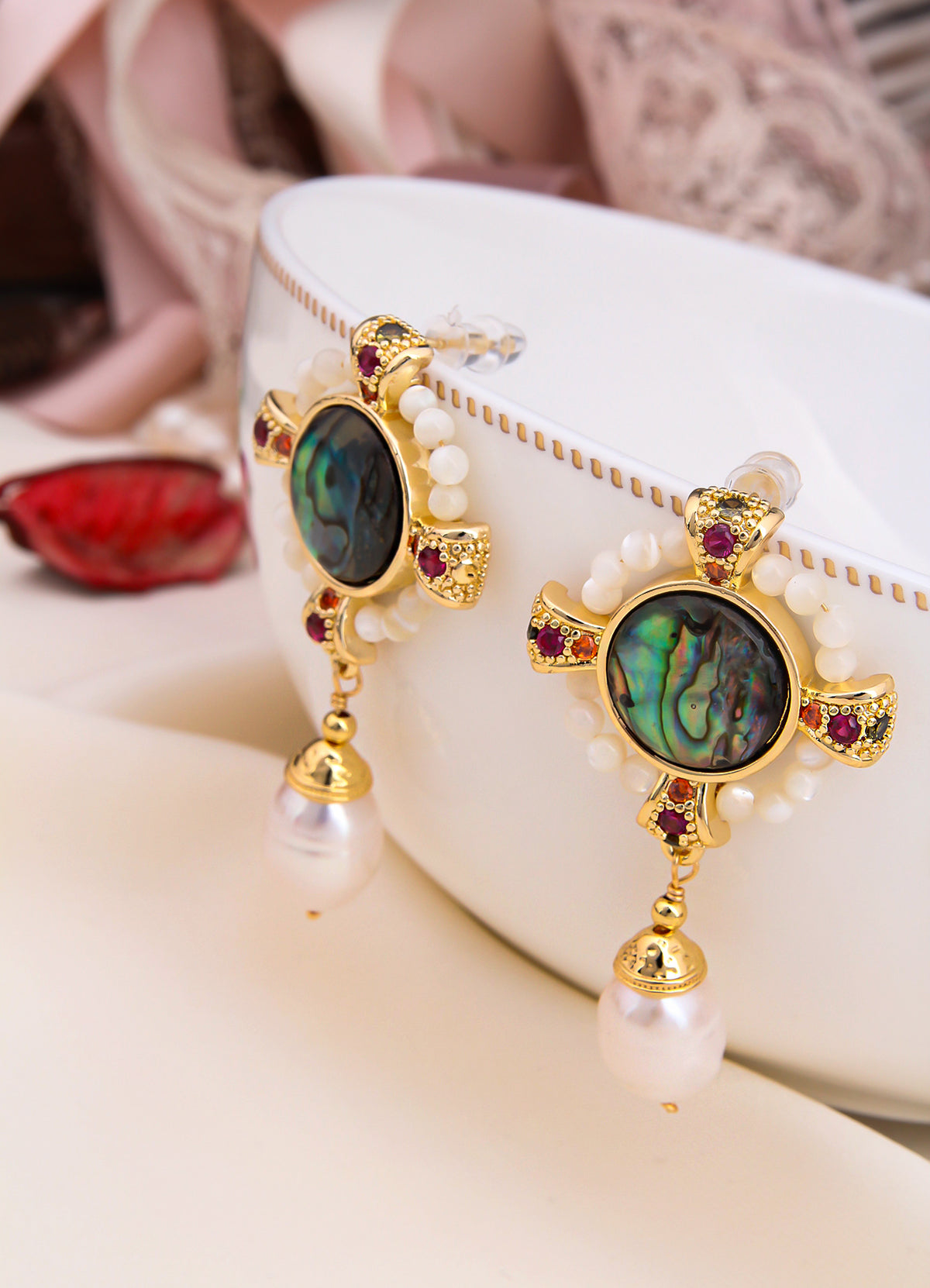 Ocean Nacre & Pearl Earring