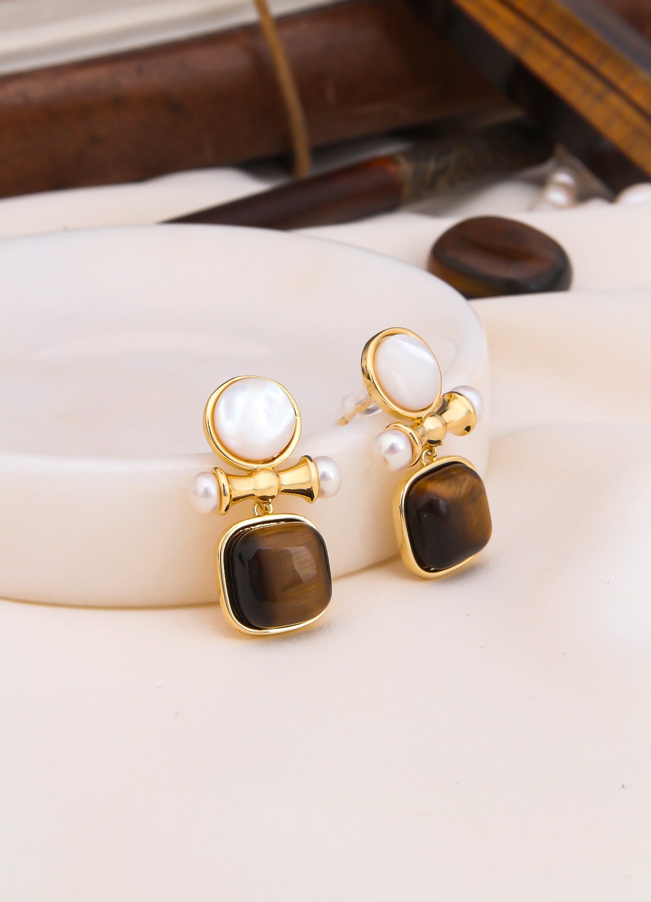 Pearl Earring