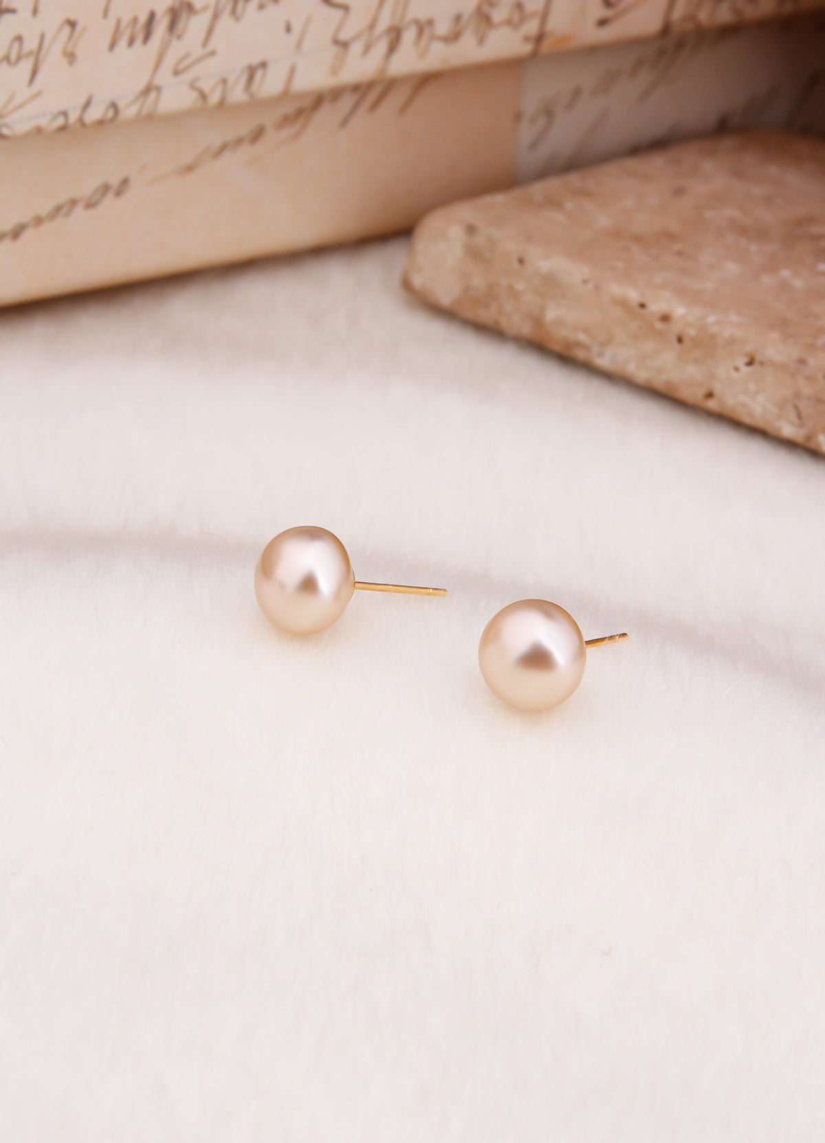 Pearl Earring