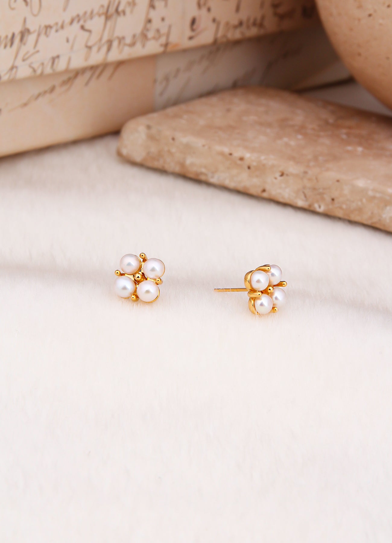 Pearl Earring
