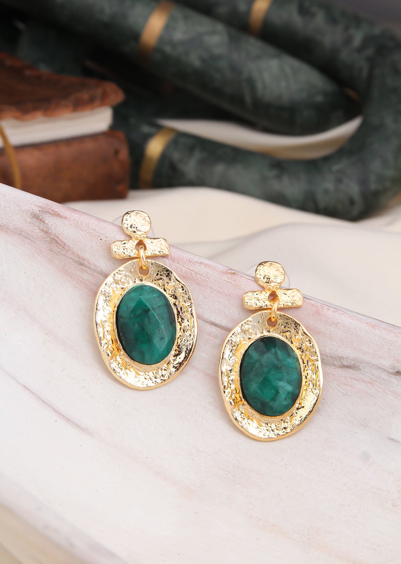 Root Emerald Earring