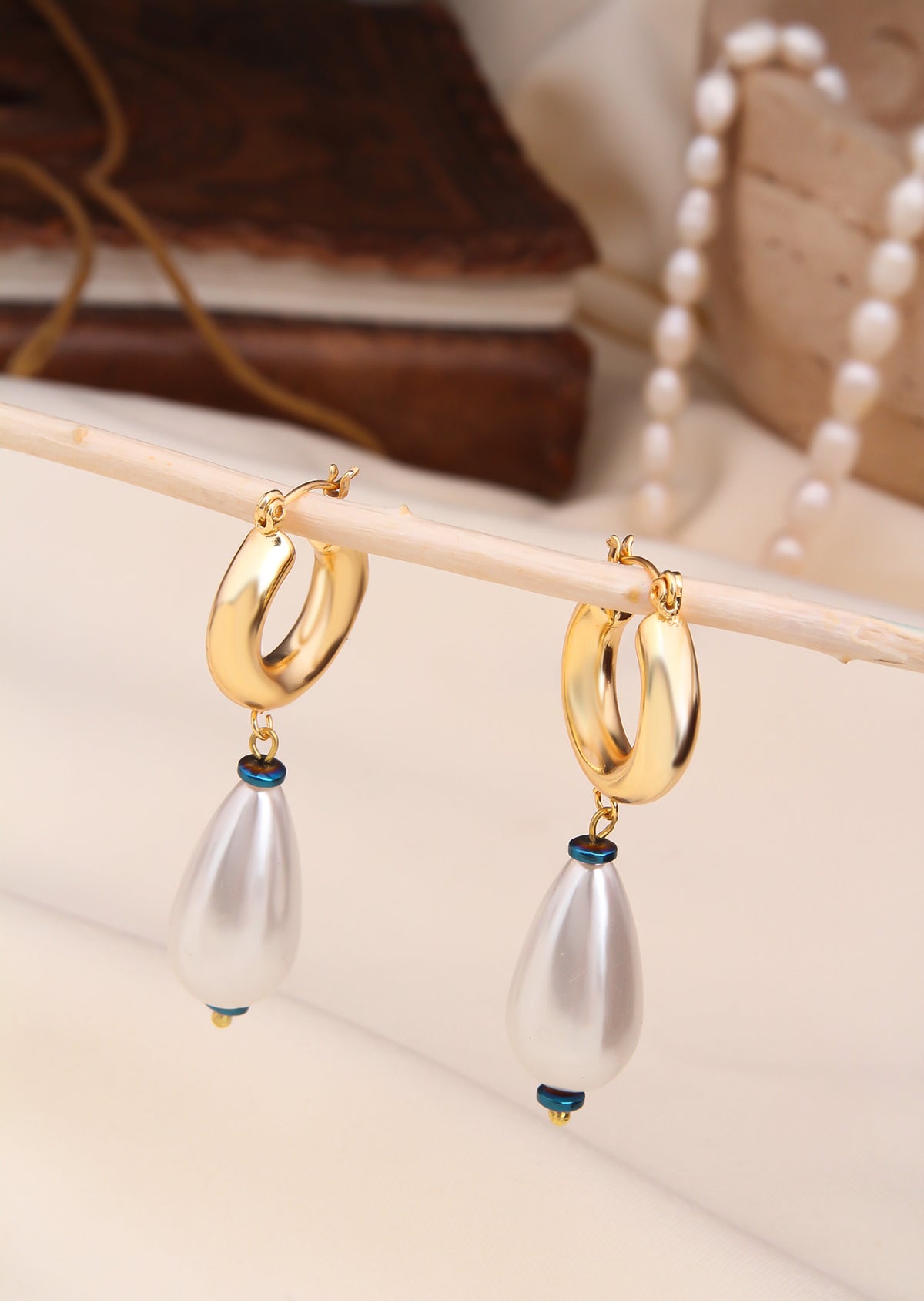 Majorca Pearl Earring