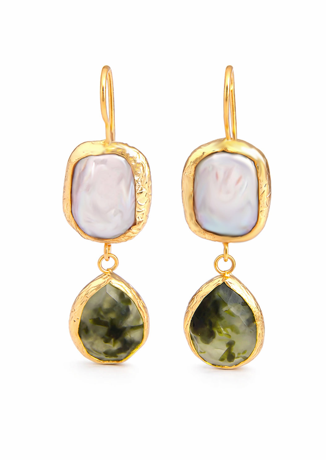 Pearl & Prehnite Earring