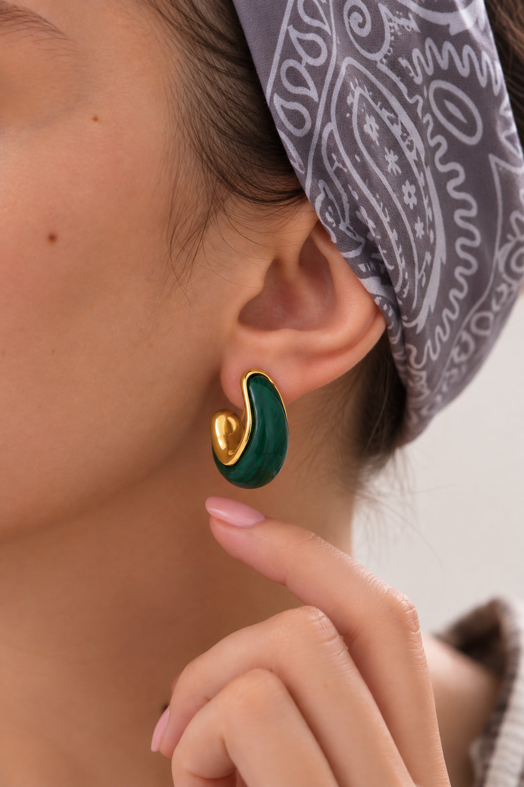 No Stone Earring