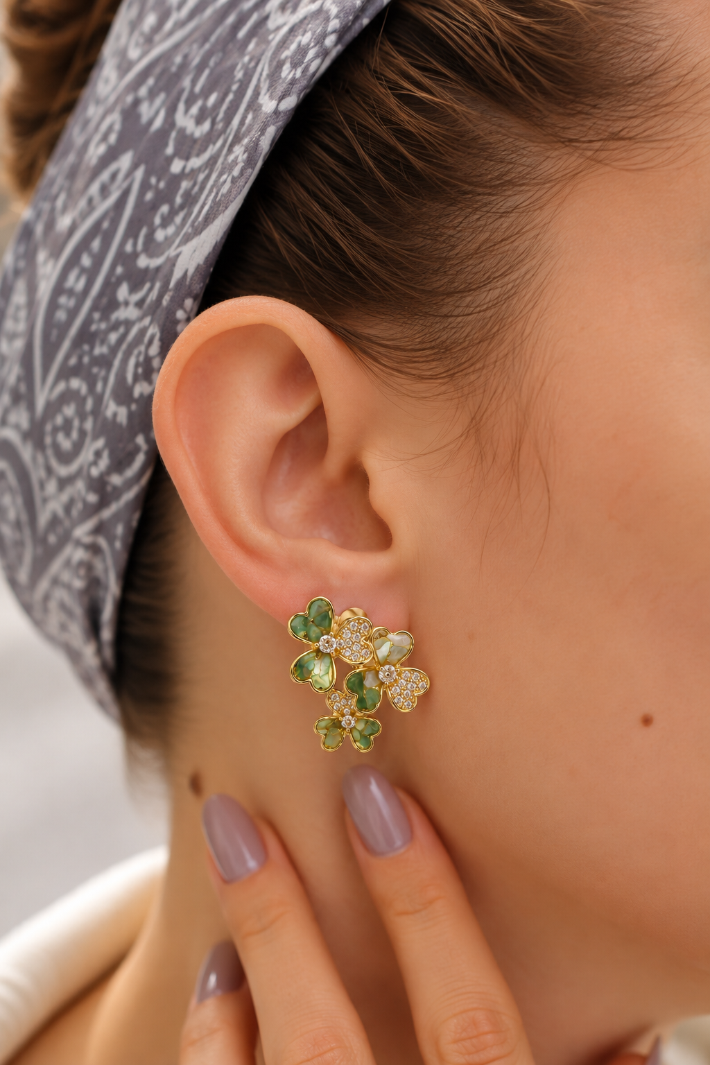 Zircon Earring