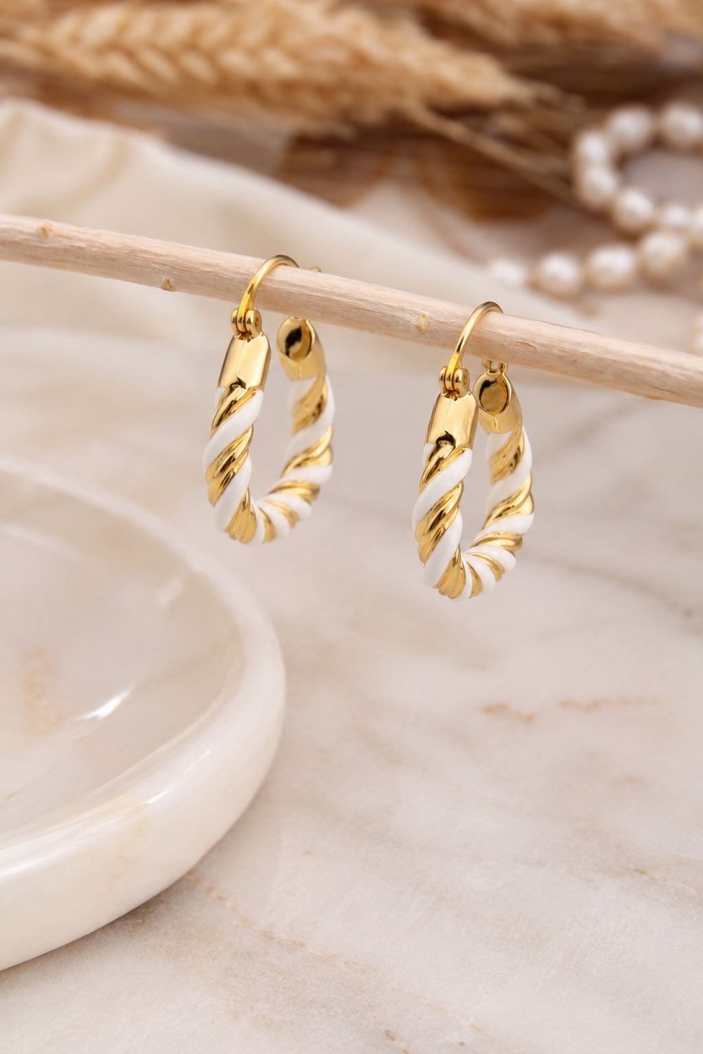 No Stone Earring