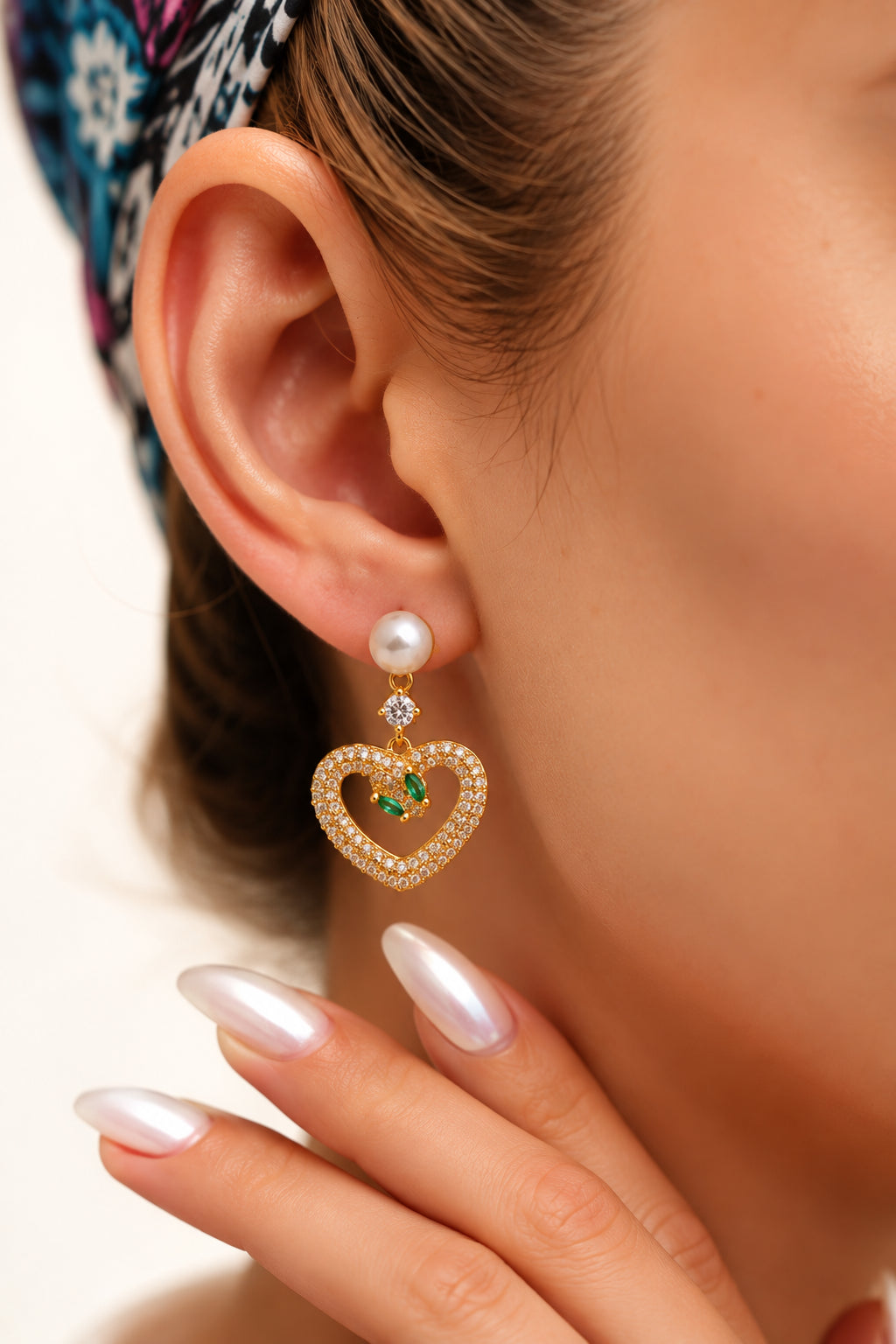 Zircon & Pearl Earring