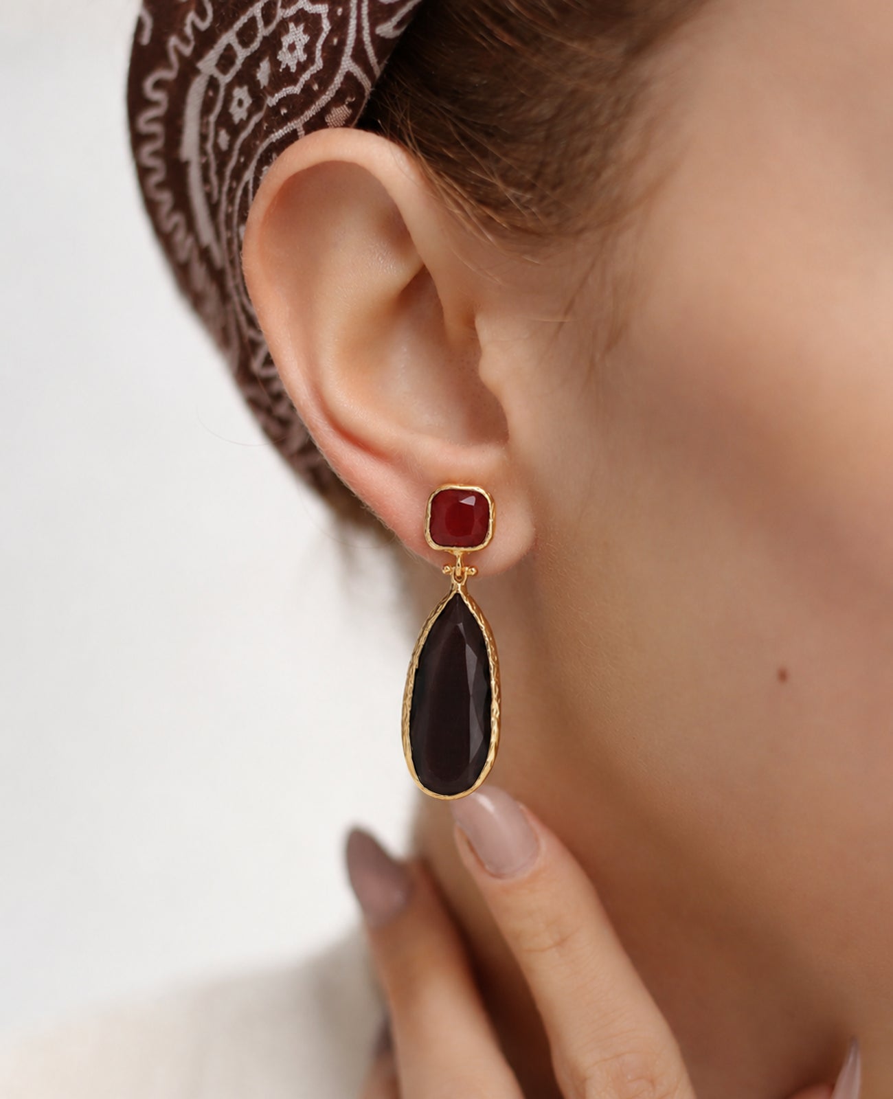 Onix & Cat Eyes Earring