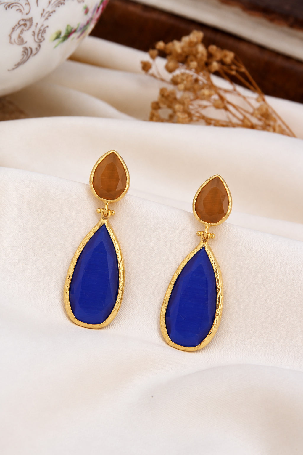 Citrine & Cat Eyes Earring