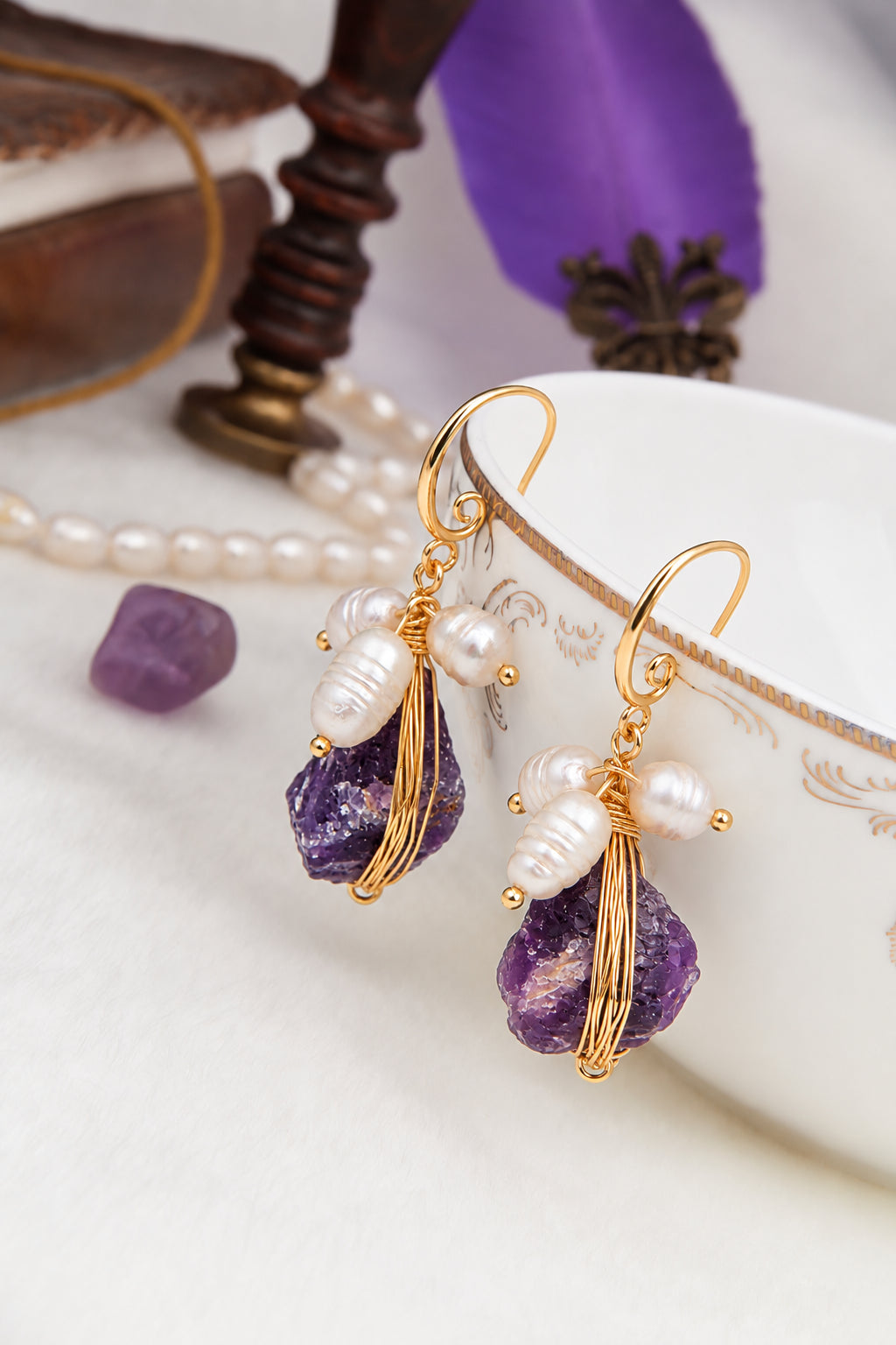 Amethyst & Pearl Earring