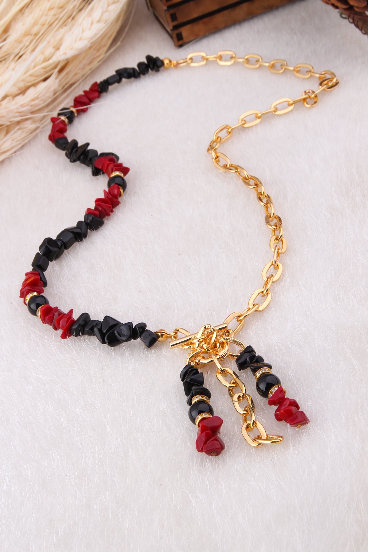 Coral & Onix Necklace