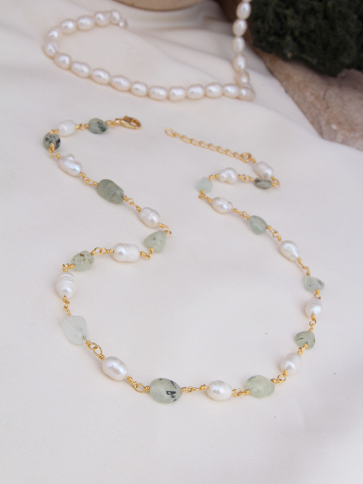 Prinhite & Pearl  Collier