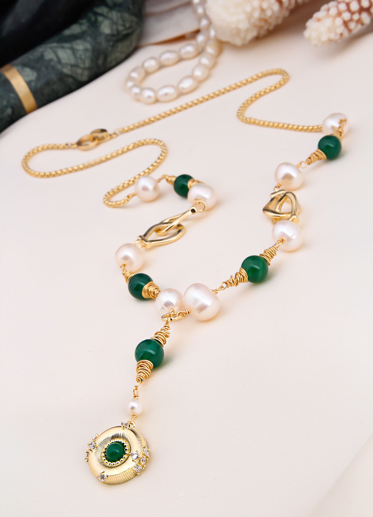 Agate & Pearl Necklace