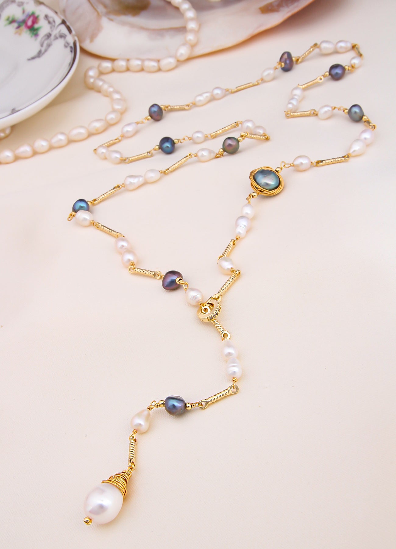 Ocean Nacre & Pearl Necklace