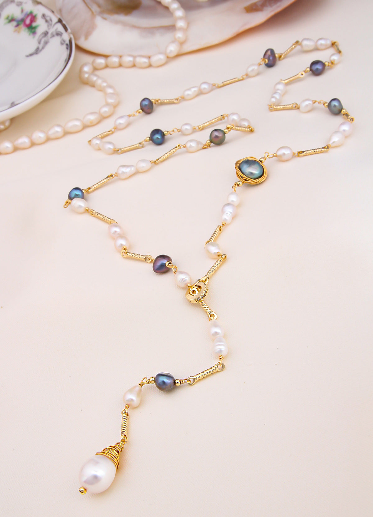 Ocean Nacre & Pearl Necklace
