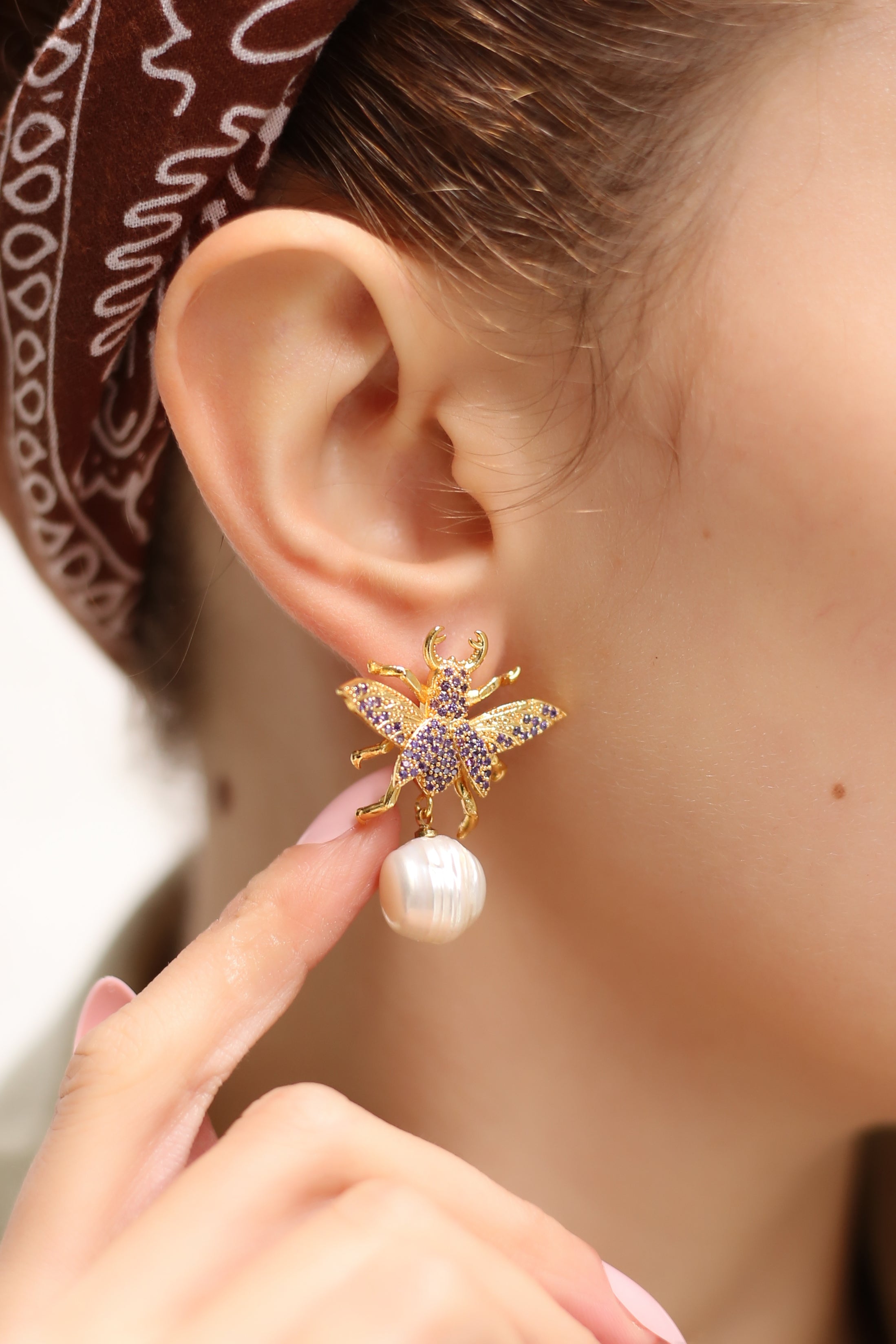 Zircon &amp; Pearl Set