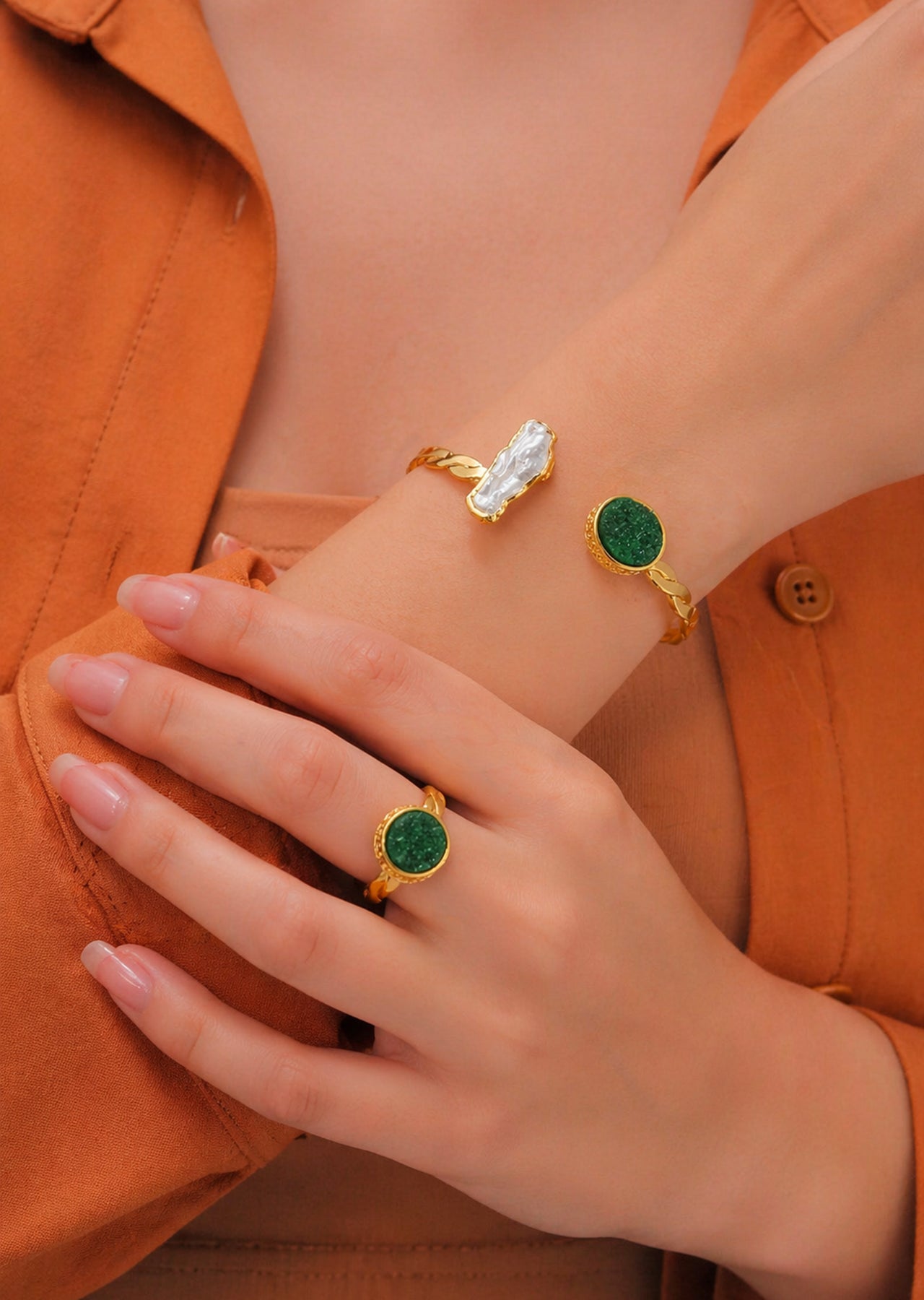Pearl & Quartz Set