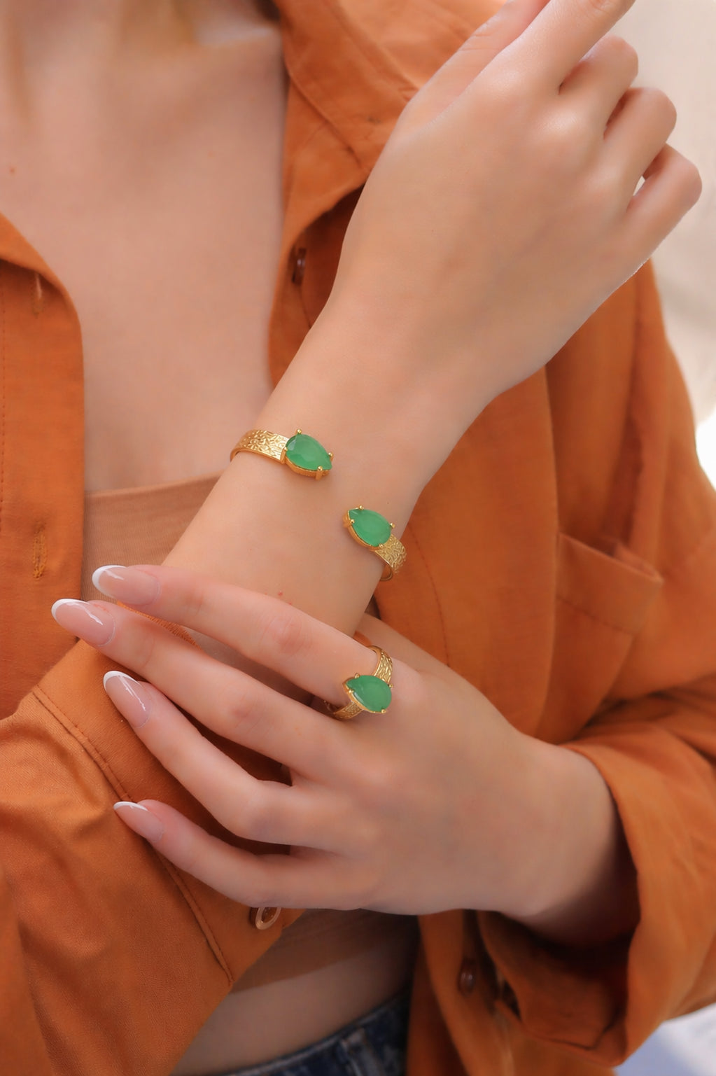 Zircon Set