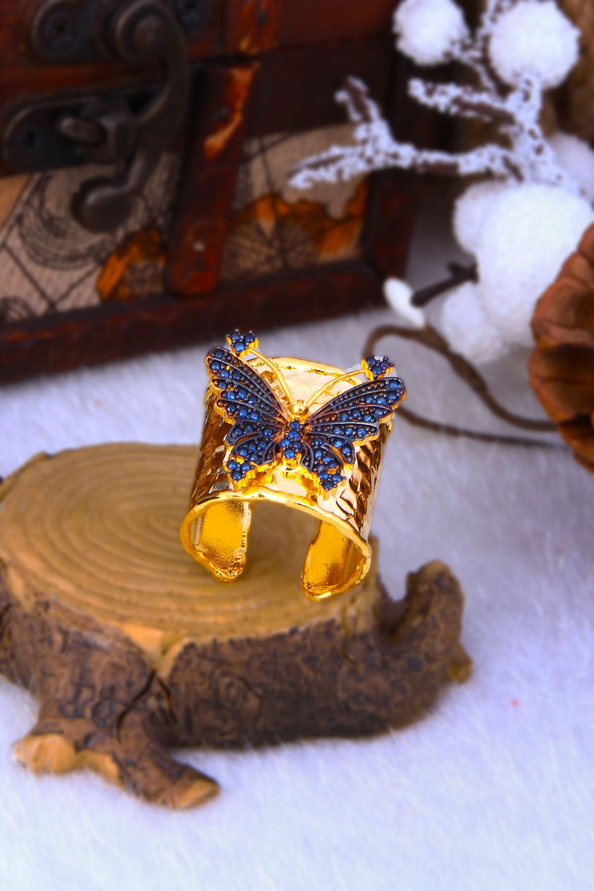 Zircon Ring