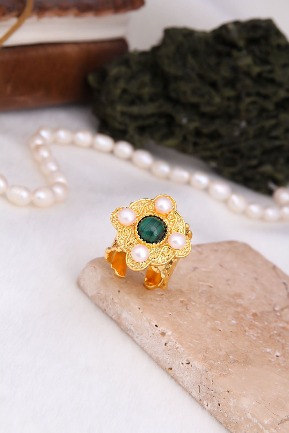 Malahite & Pearl Ring