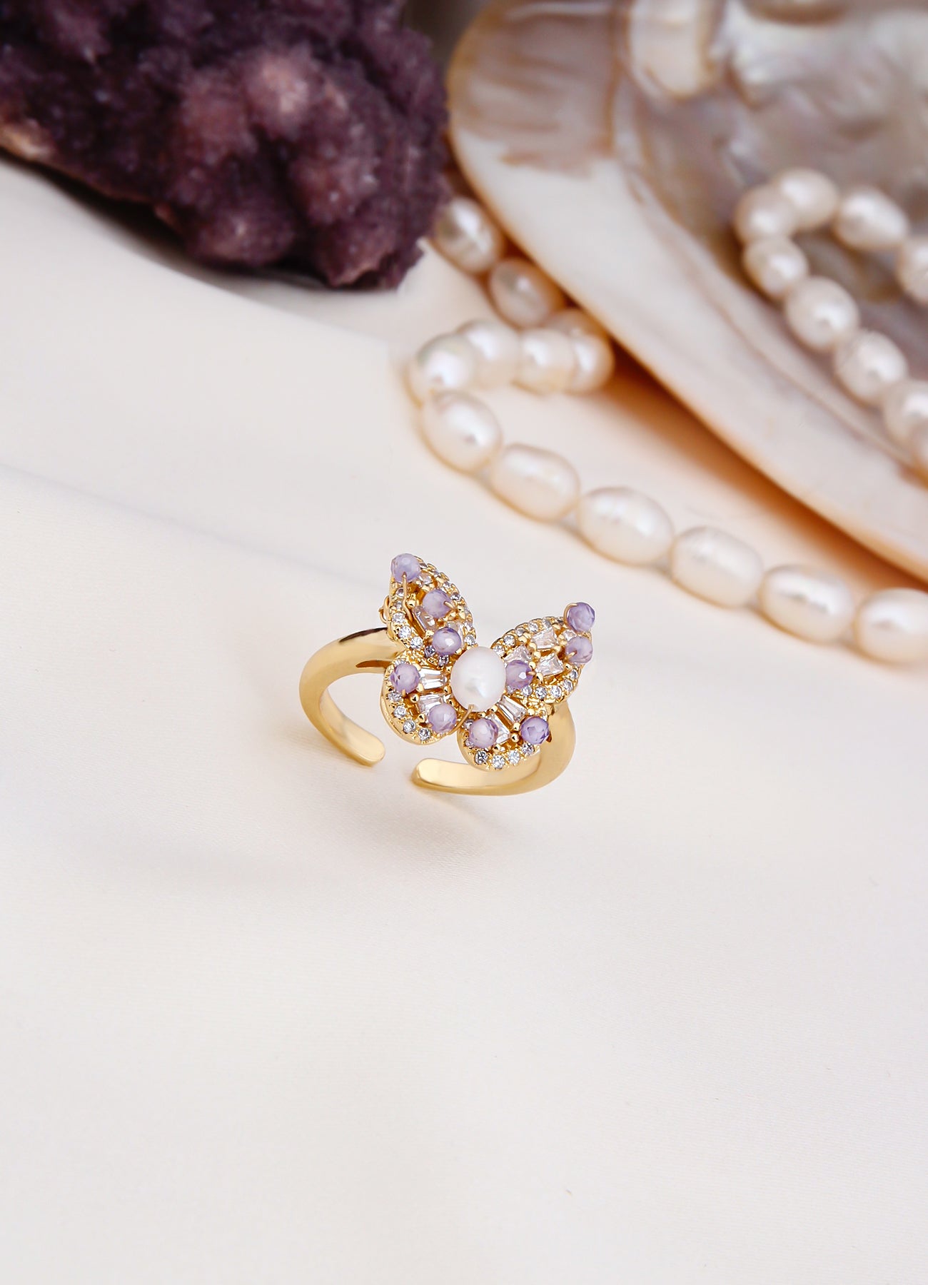 Crystal & Pearl Ring