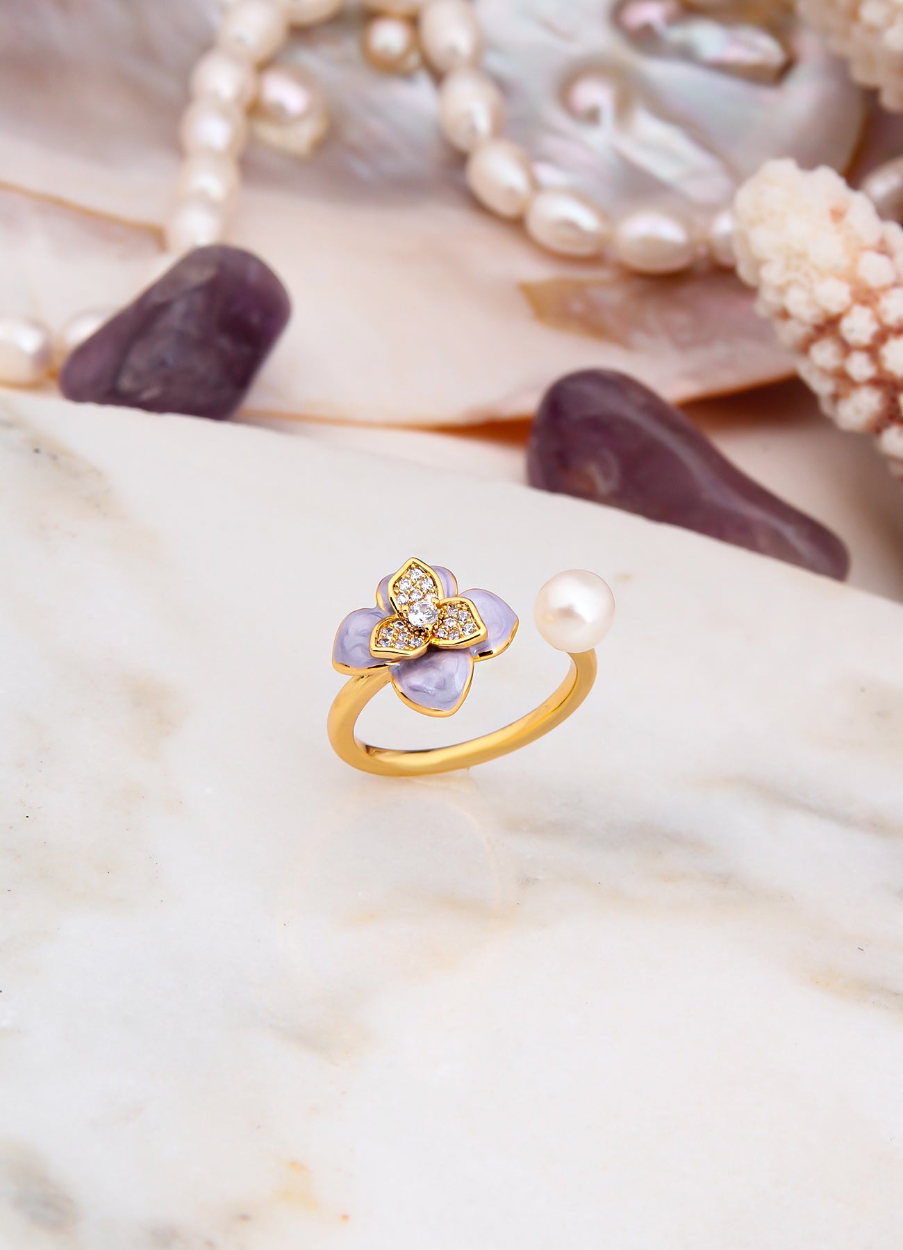 Zircon & Pearl Ring