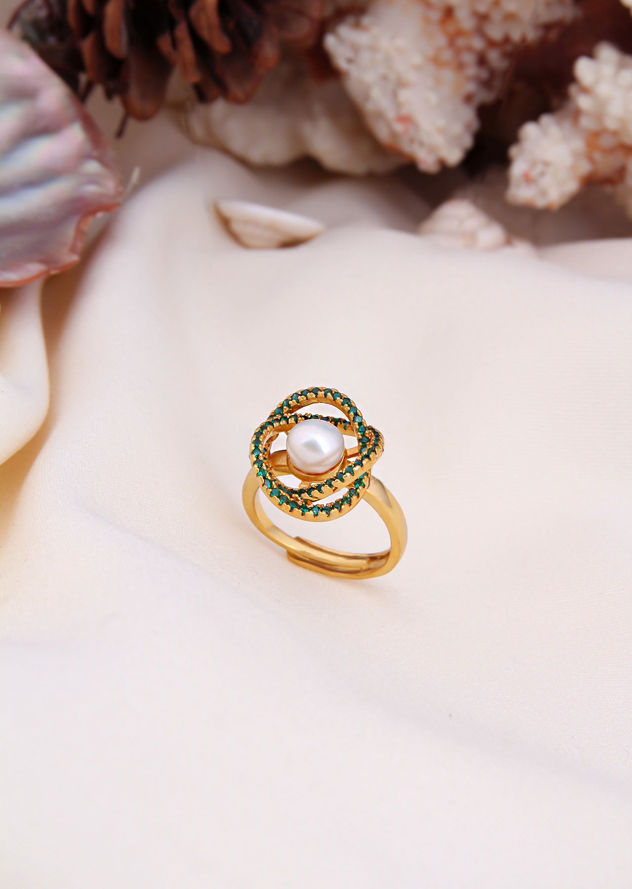 Pearl & Zircon Ring