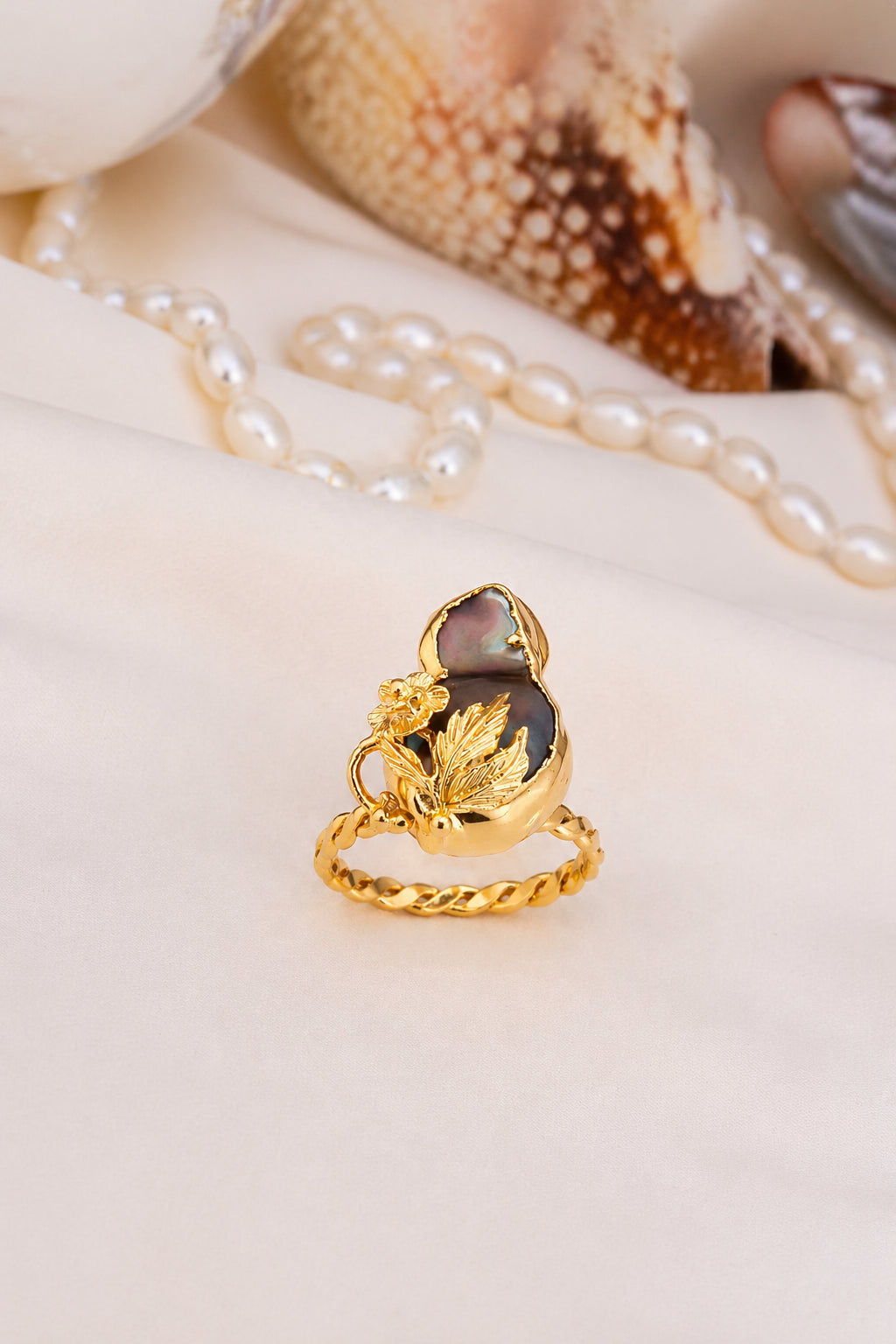 Pearl Ring