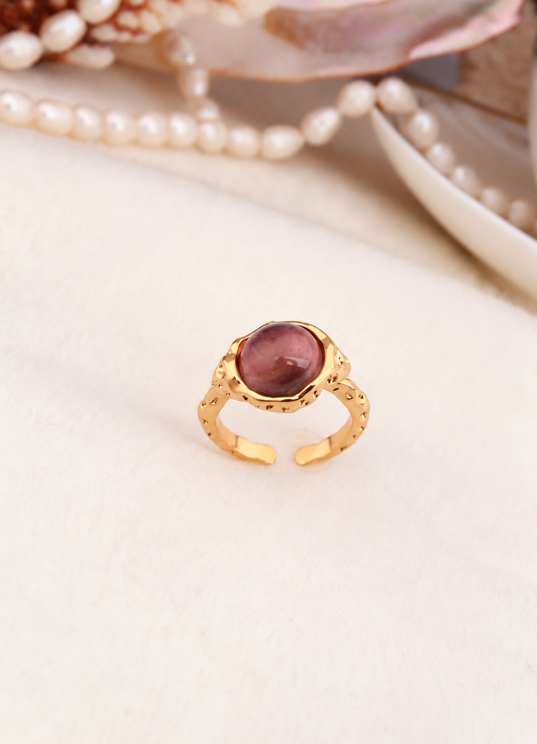 Cat Eyes Ring