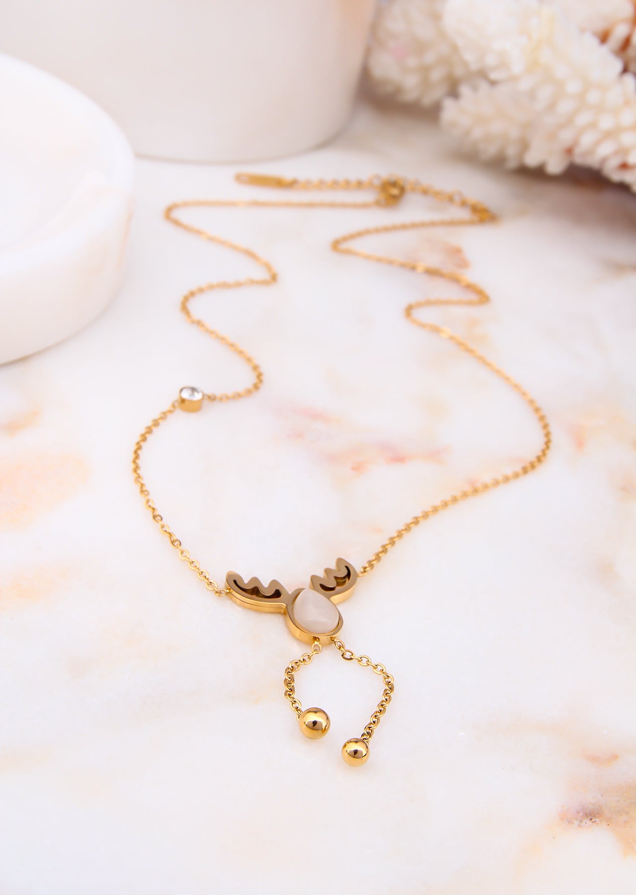 Nacre Necklace