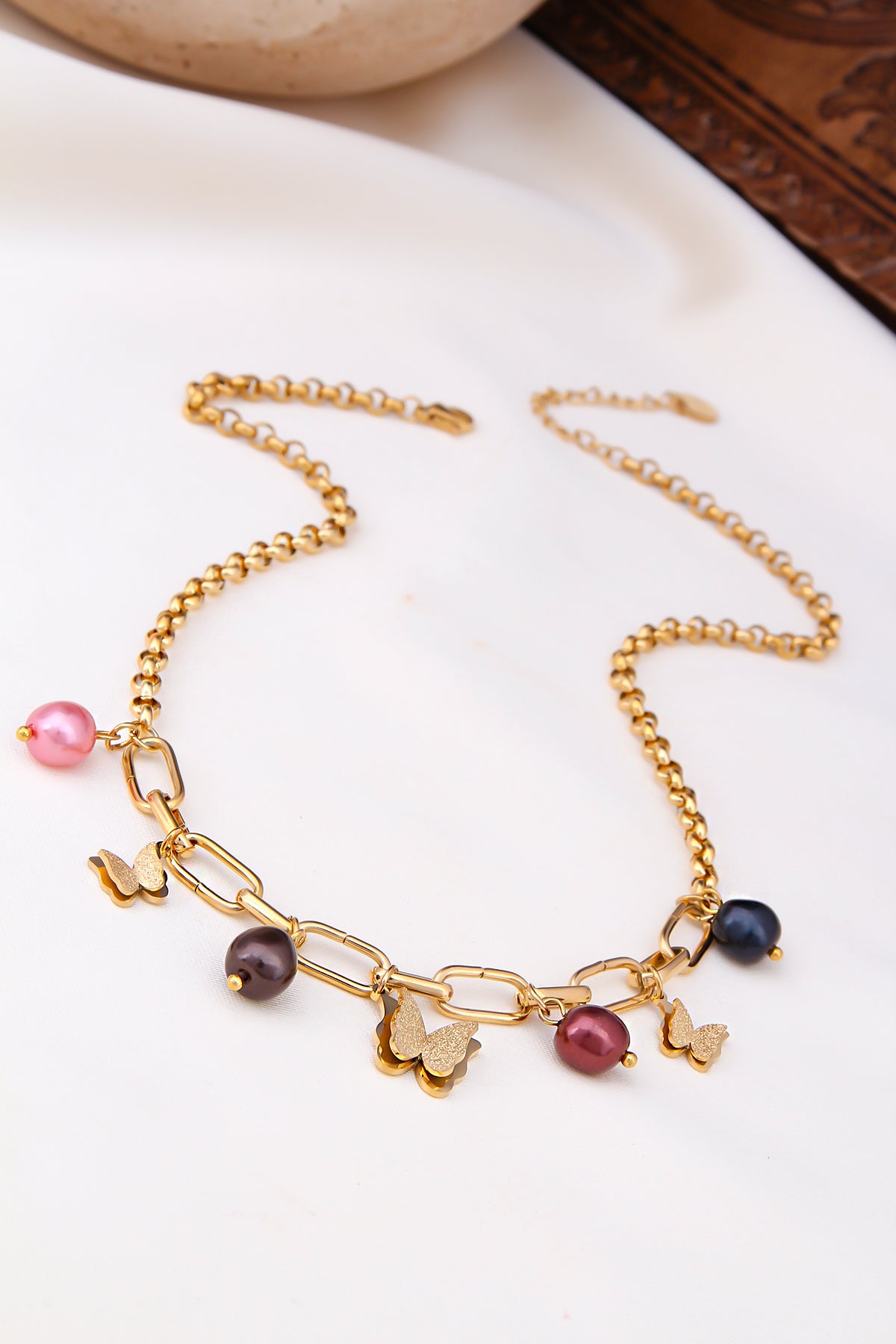 Majorca Pearl Necklace