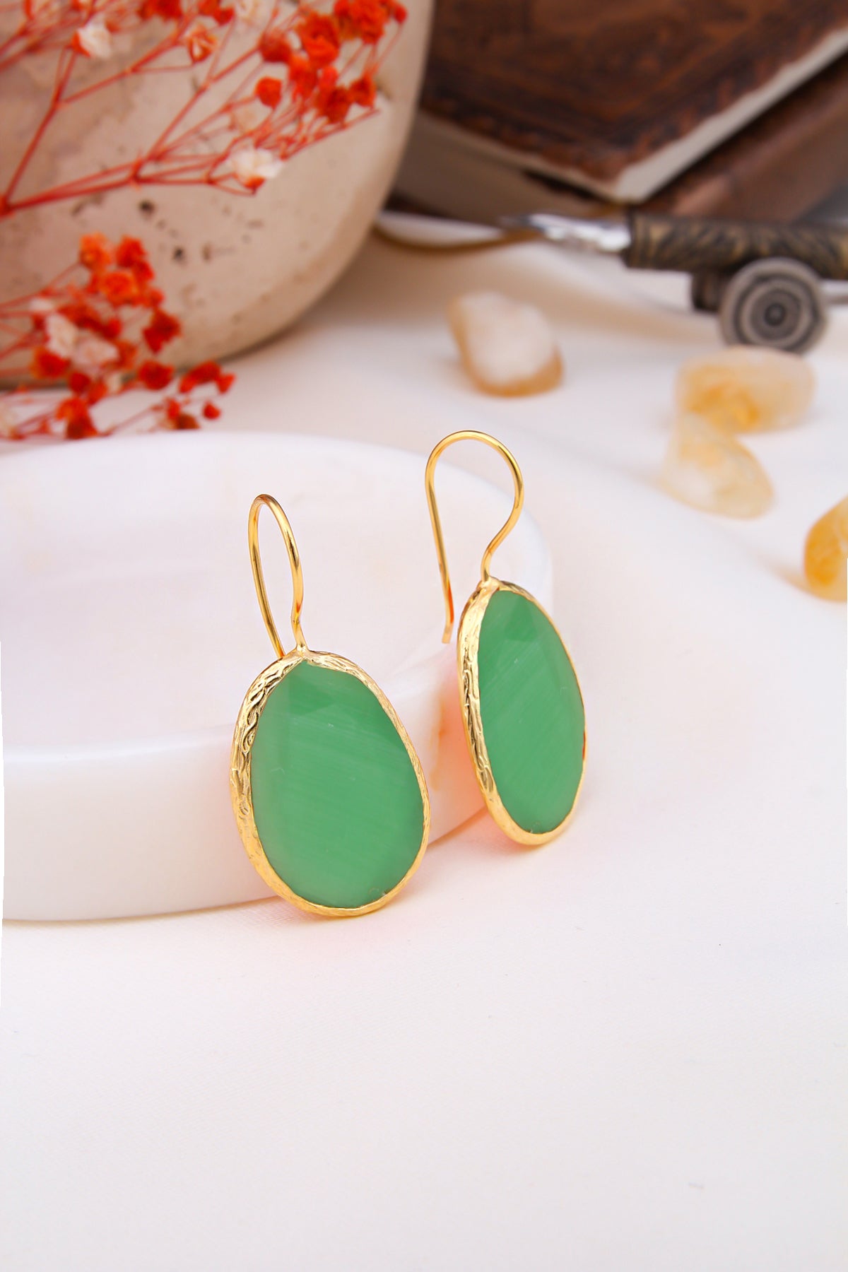 Cat Eyes Earring