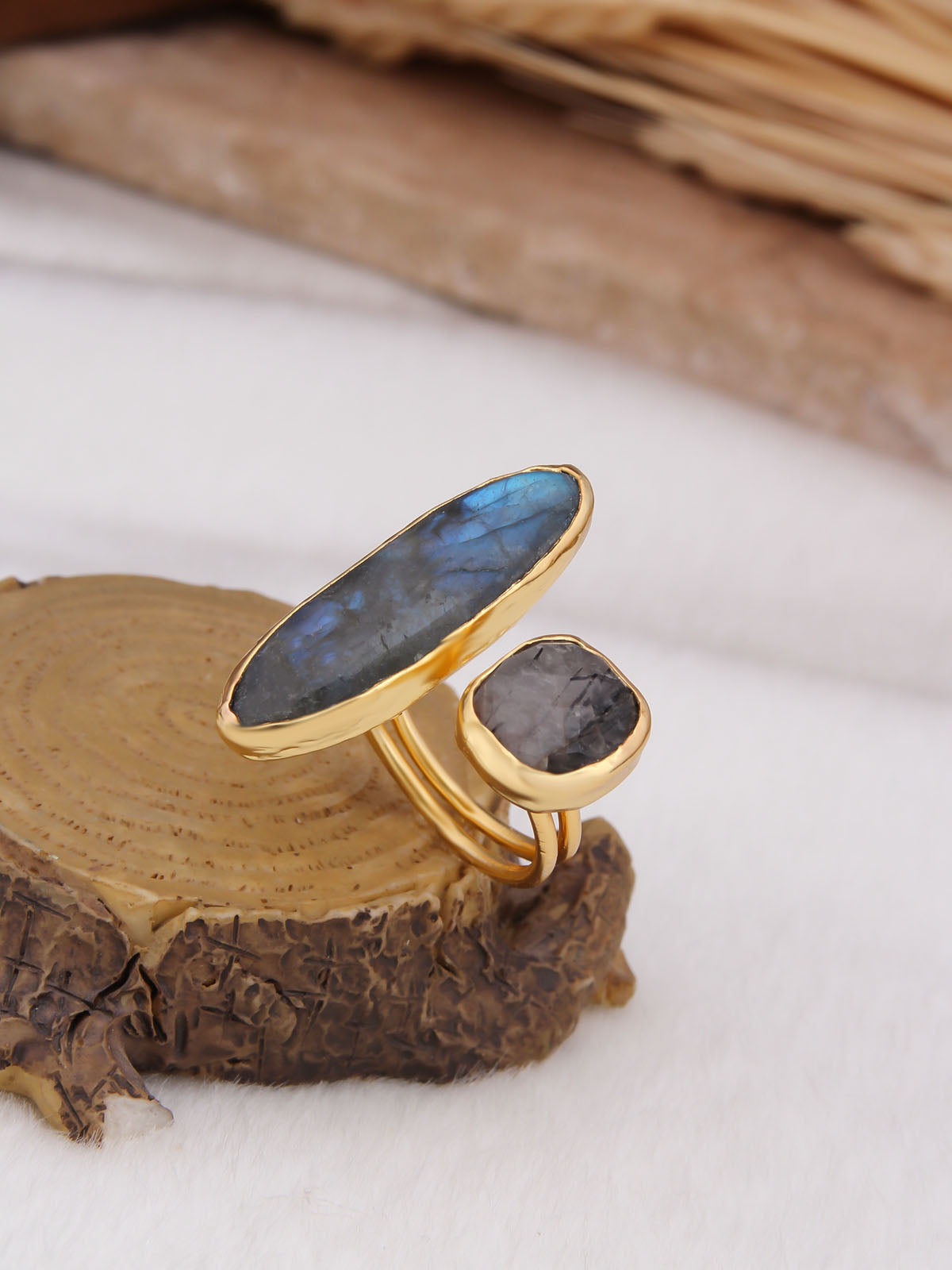 Black Routile & Labradorite Bague