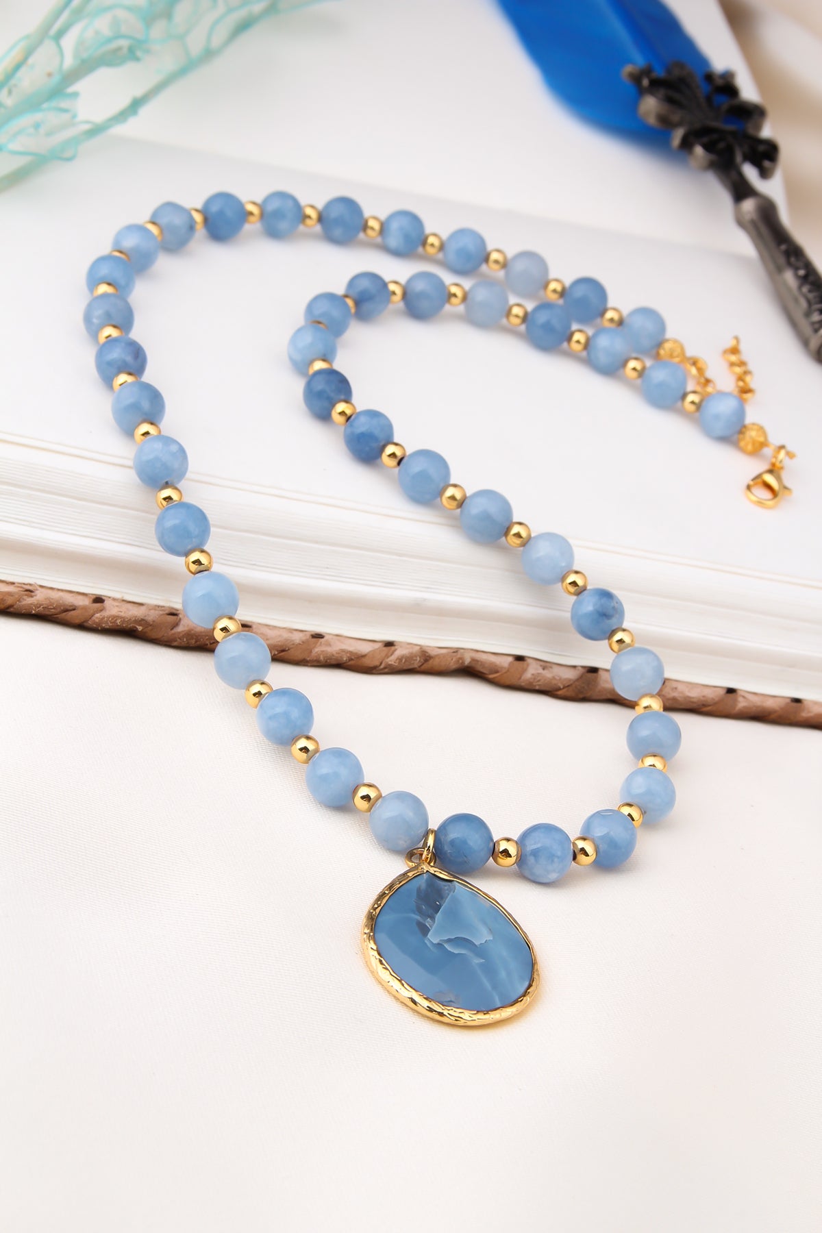 Blue Opal Collier