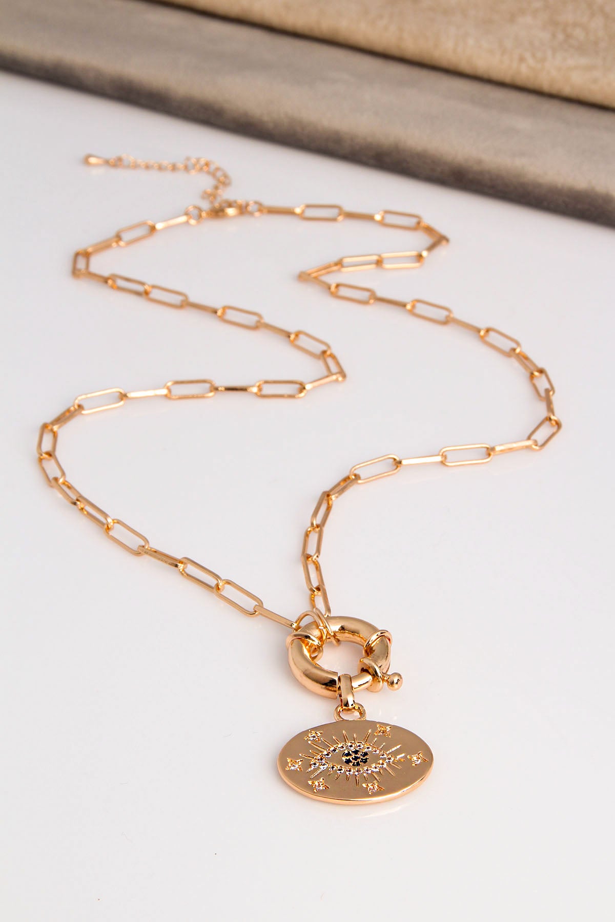 Collier de créateur