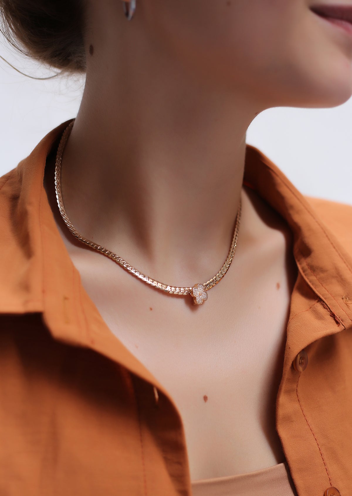 Collier Zircon