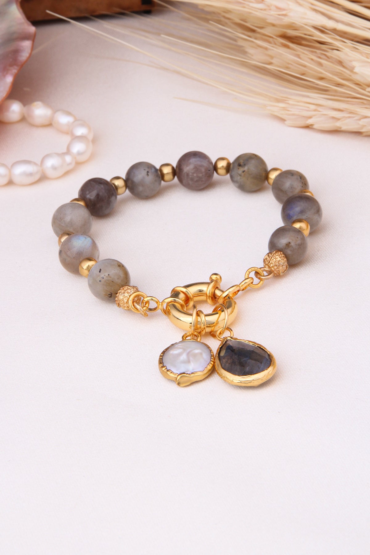 Pearl & Labrodarite Bracelet