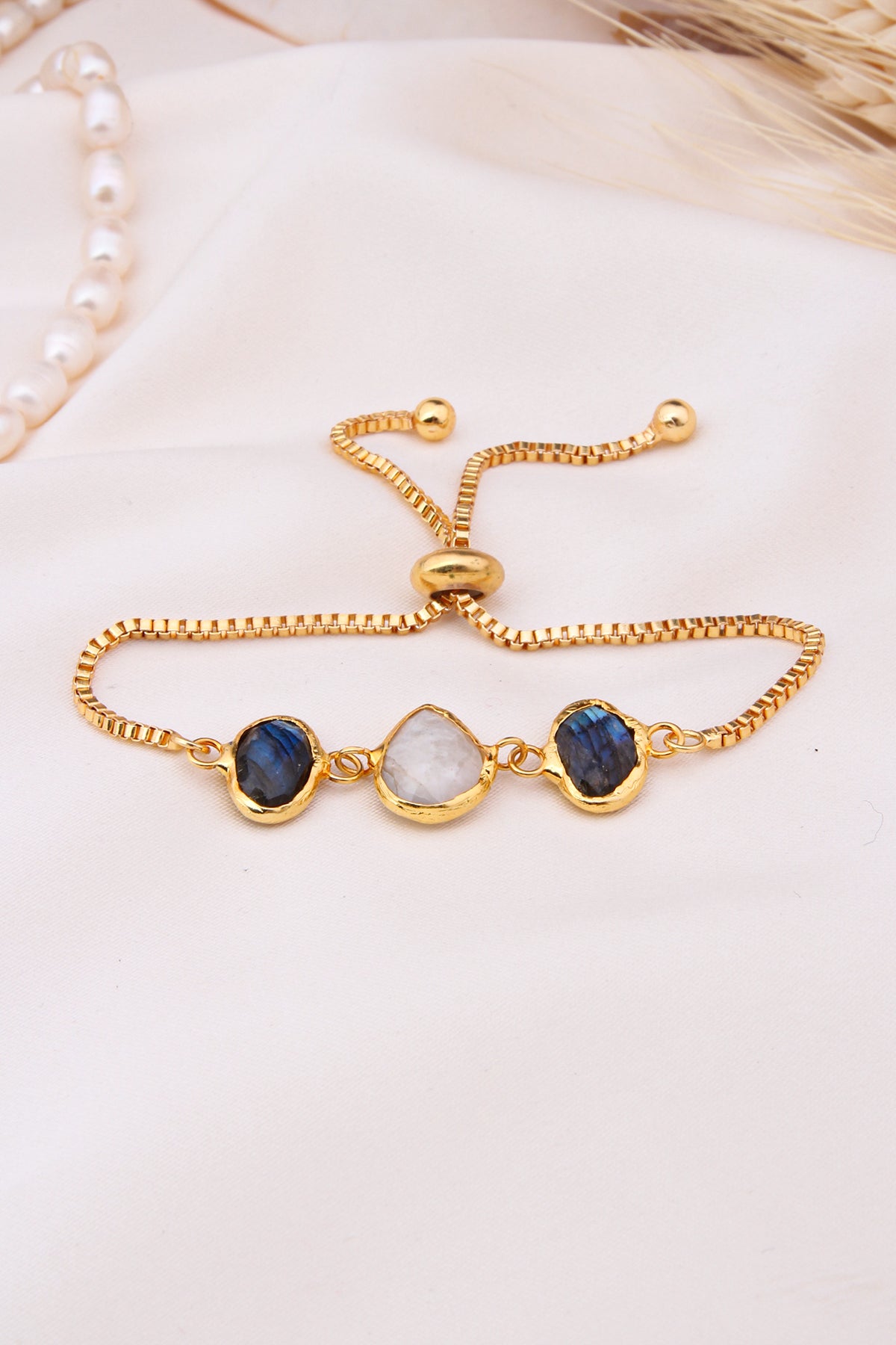 Labradorite &amp; Moonstone Bracelet