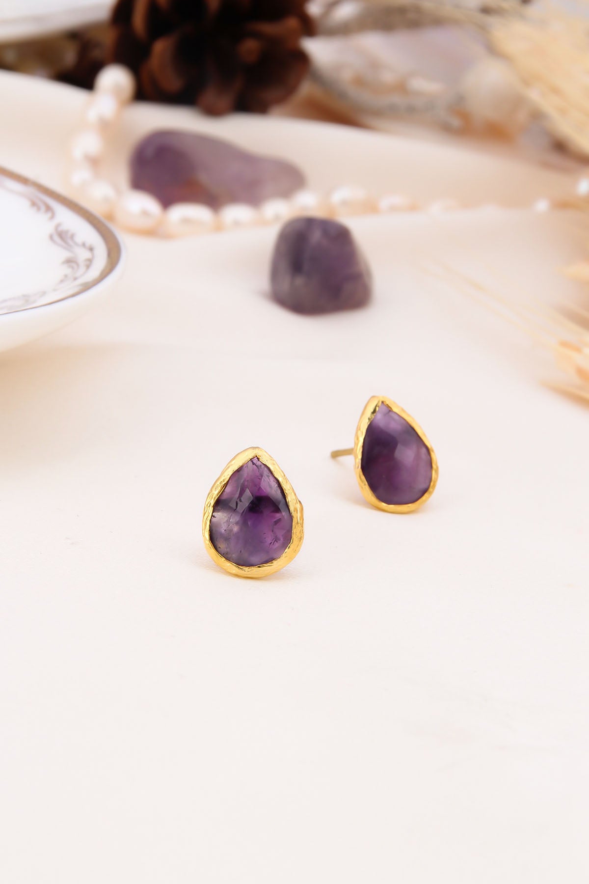 Amethyst Earring