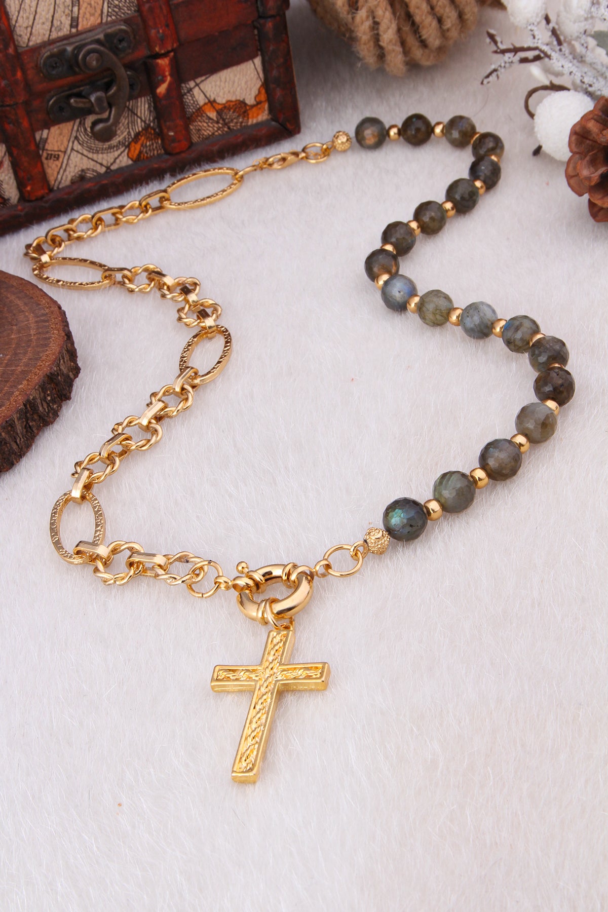 Collana di labradorite