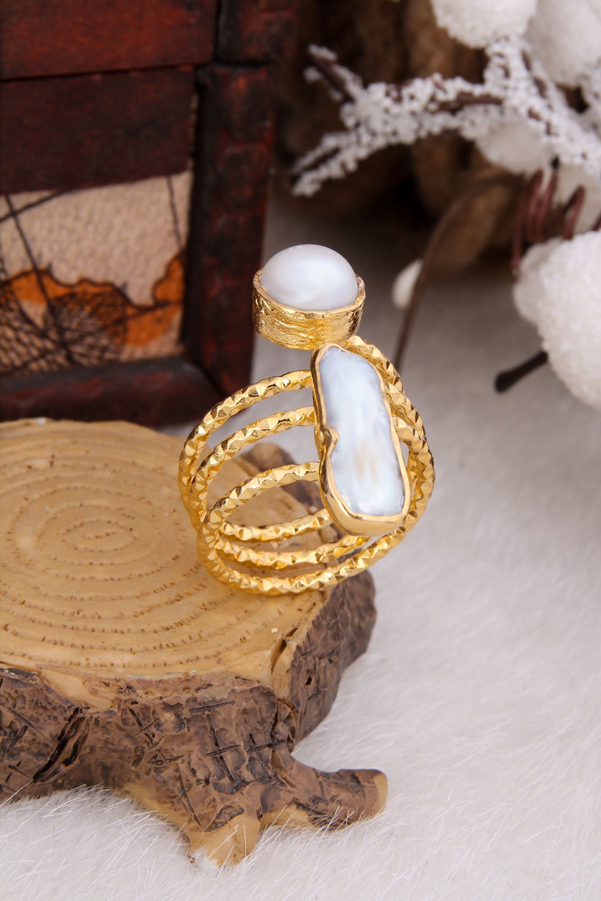 Pearl Ring