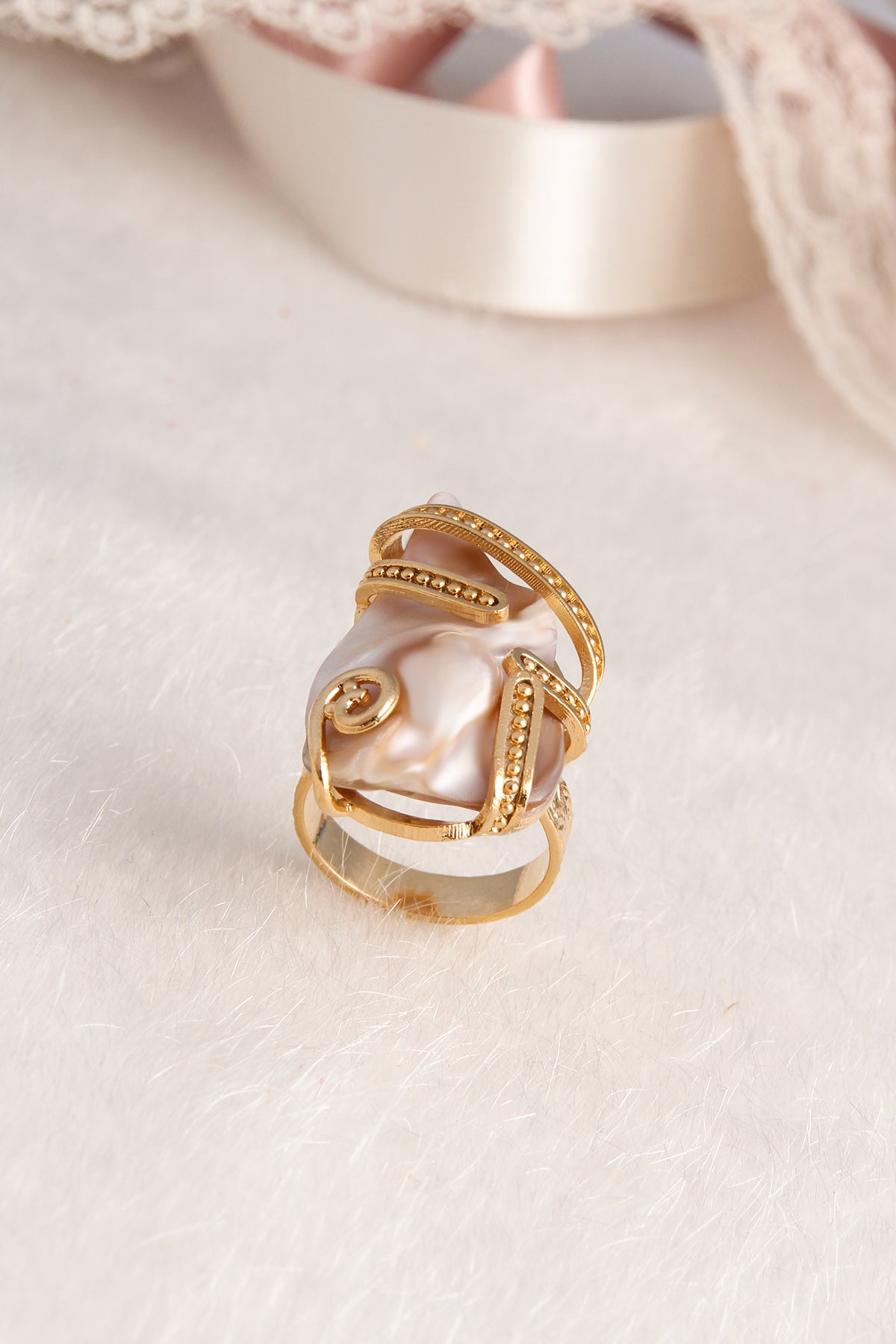 Pearl Ring