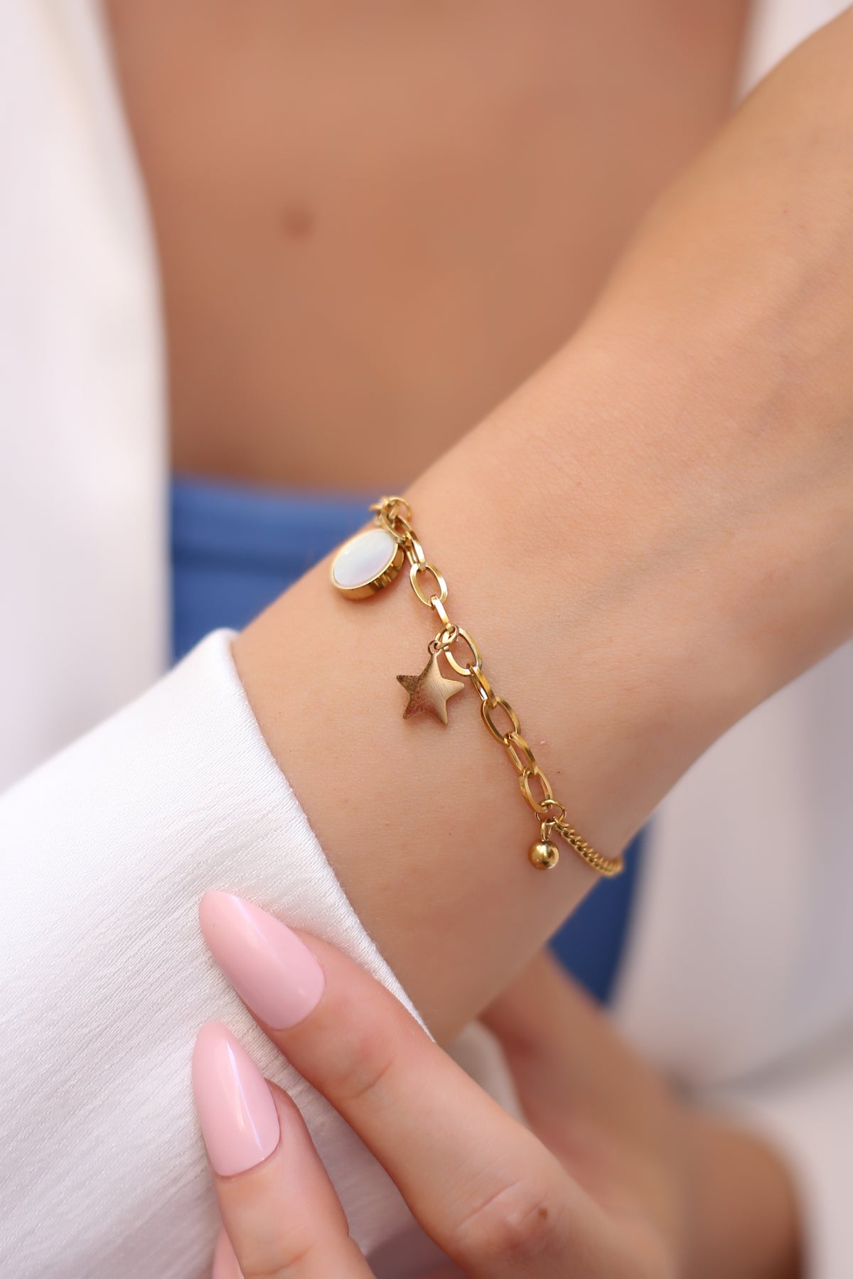 Mother-of-pearl bracelet