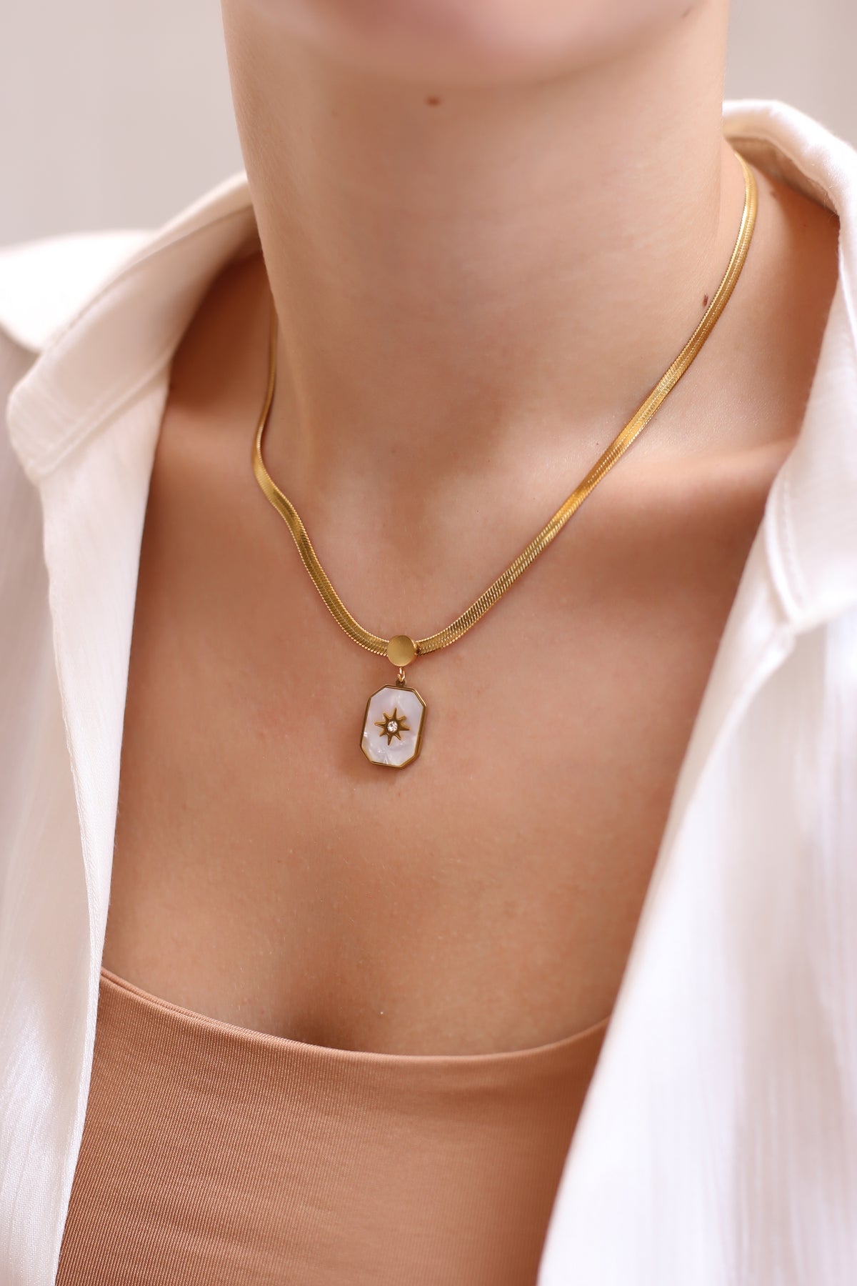 Collier Zircon et Nacre